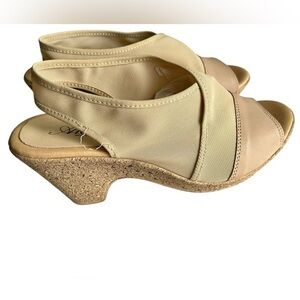 NIB $139 Italy Cork 3.5” Sandals Leather